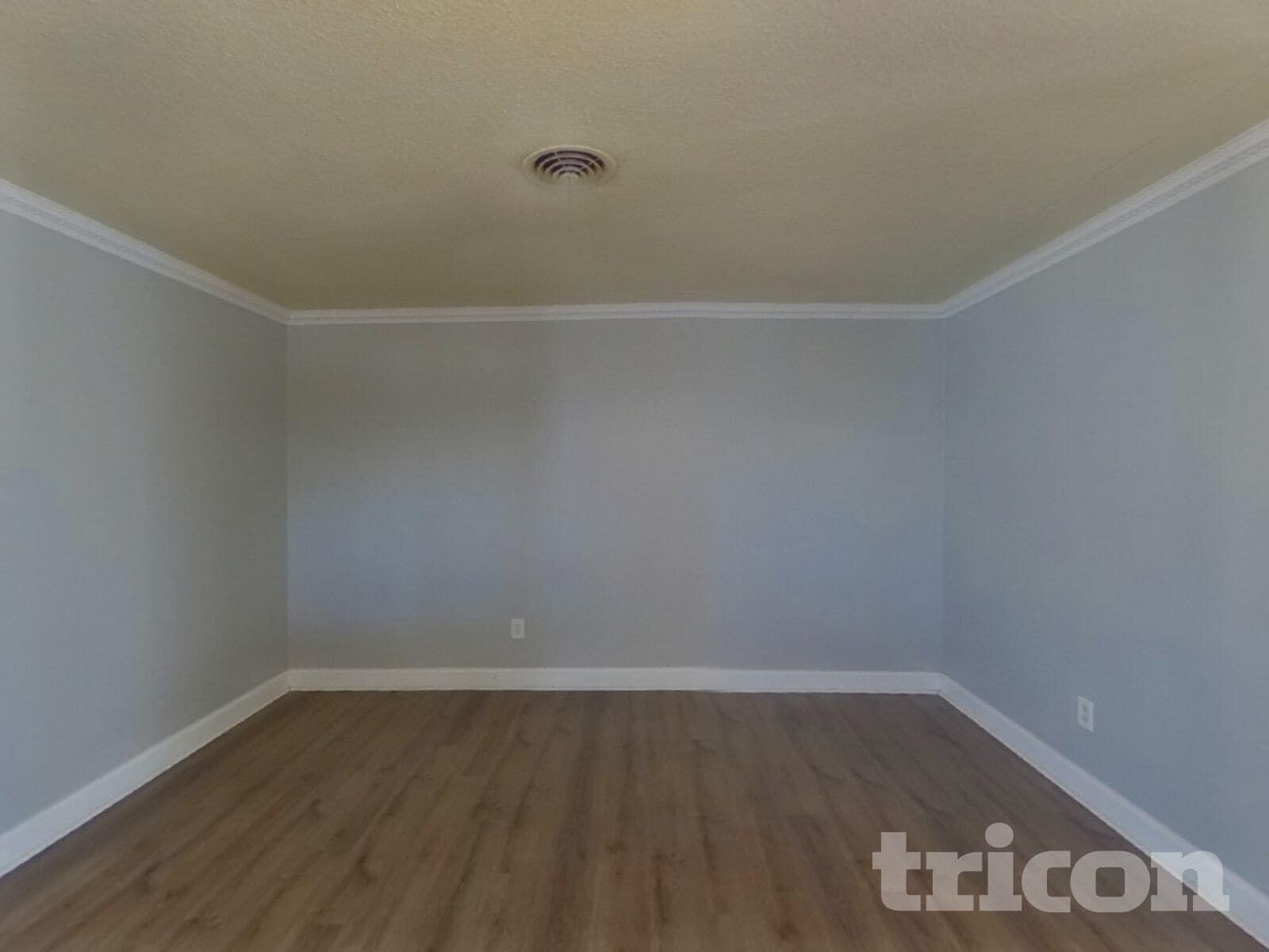 Building Photo - 10326 Hetrick Cir E