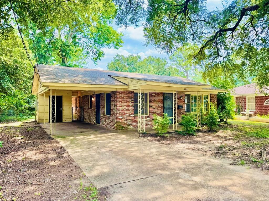 Building Photo - 3727 Audubon Rd