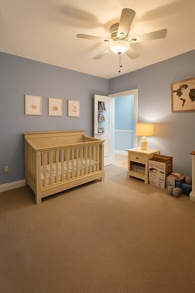 Building Photo - 21 Sanger St