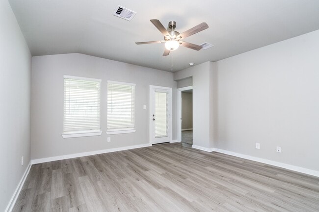 Building Photo - 344 Willow Sage Ct