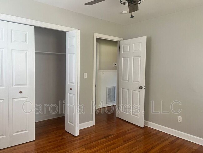 Building Photo - 305 Woodland Dr