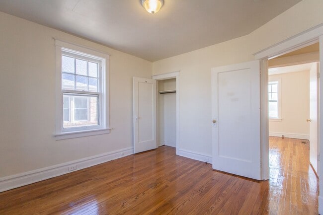 Building Photo - 1140 Ursula Ave
