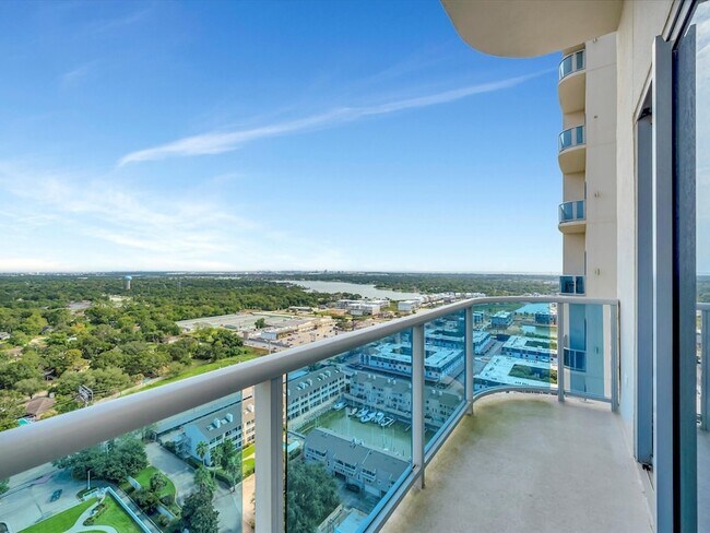 Building Photo - 4821 E NASA Pkwy