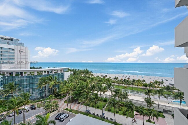 Building Photo - 2899 Collins Ave