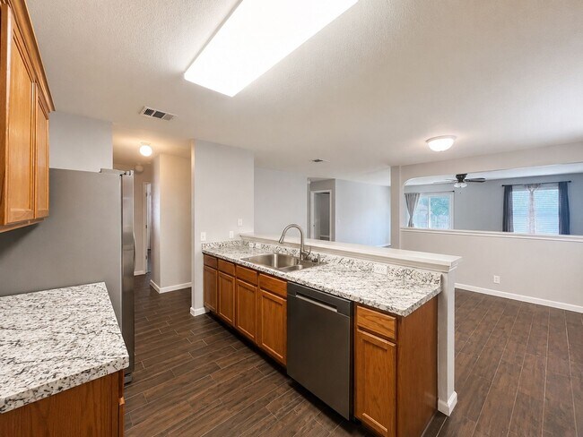 Building Photo - Move-In Ready 4-Bedroom Home Near Tesla, Airport & Downtown Austin