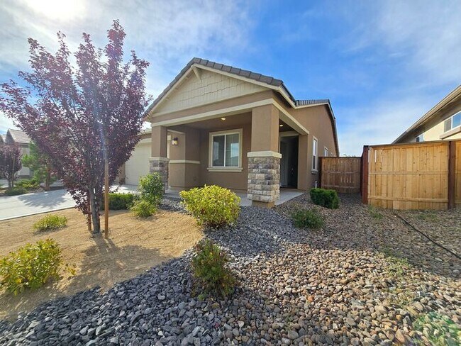 Building Photo - Beautiful Kiley Ranch Home with Open Floor Plan & Private Backyard