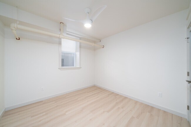 Building Photo - 50 Reservoir Ave