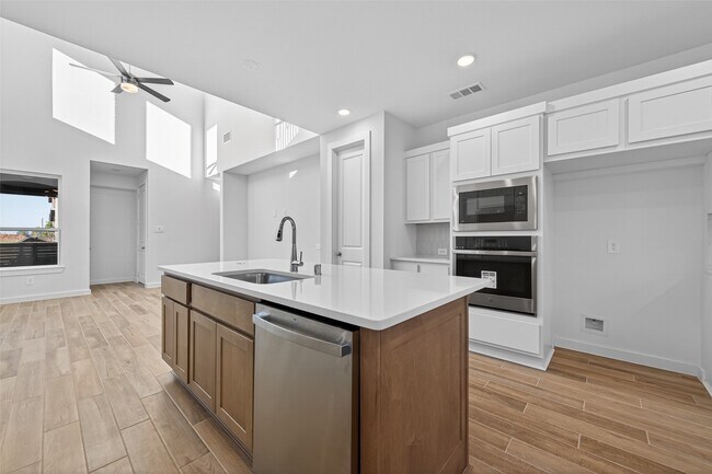 Building Photo - 3314 Verdant Ln