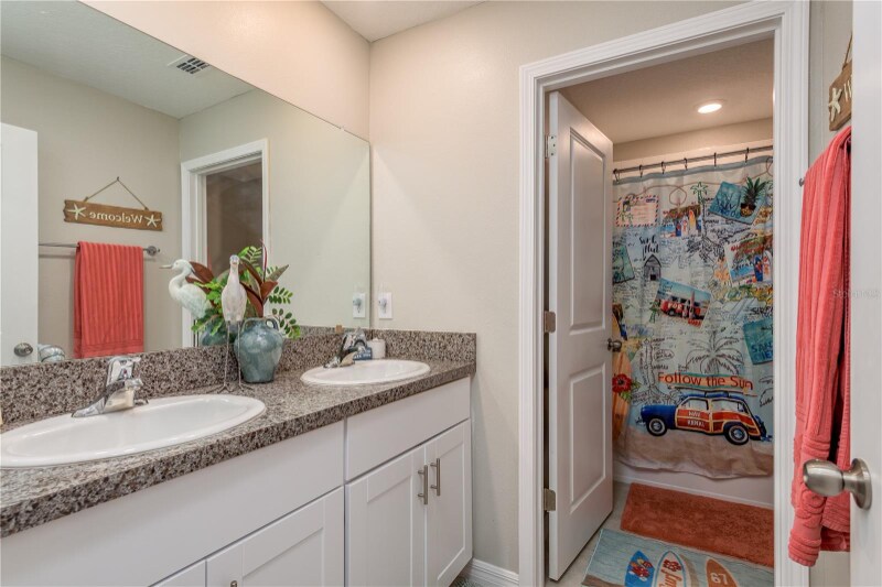 Building Photo - 13699 Sea Bridge Dr