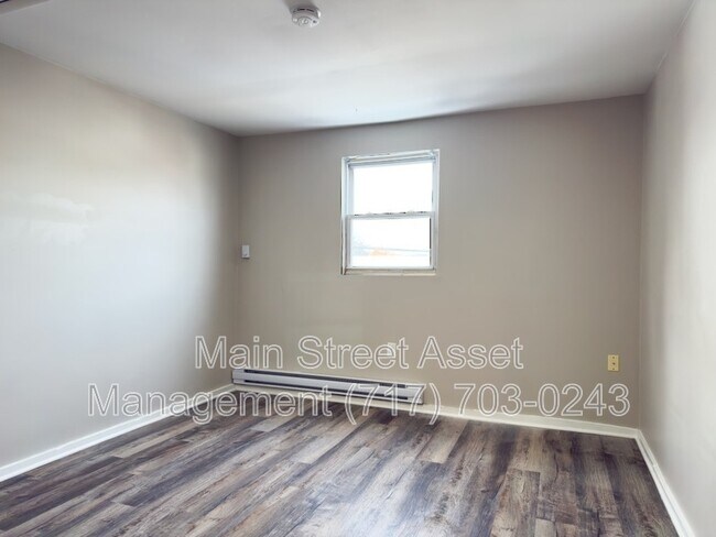 Building Photo - 31 Union St