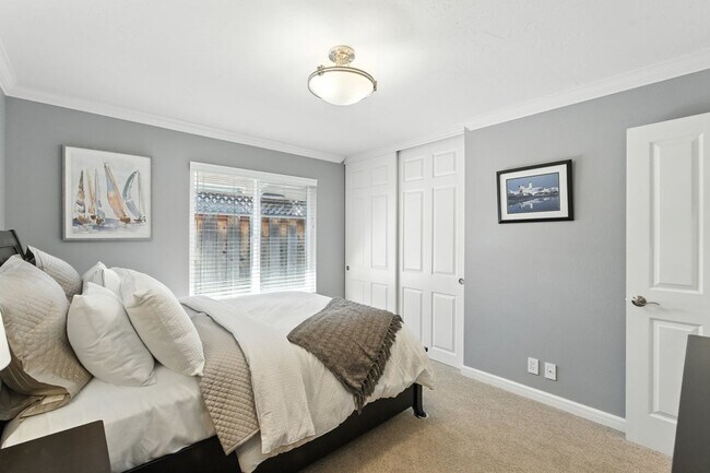 Building Photo - WILLOW GLEN - Beautifully updated with hig...