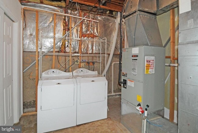 Building Photo - 11905 Crosswind Ct