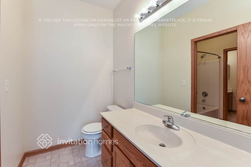 Building Photo - 680 Shannon Dr
