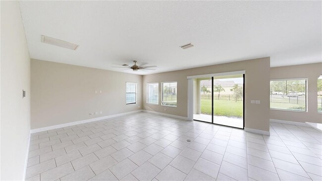 Building Photo - 6207 Colmar Pl
