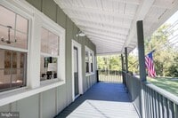 Building Photo - 107 Rock Ridge Rd