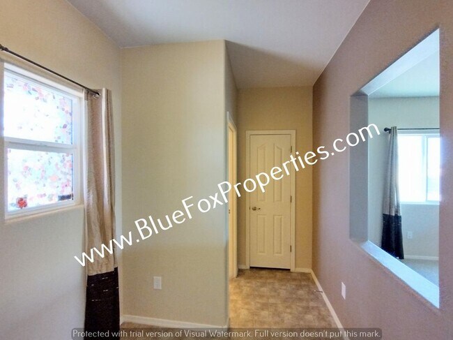 Building Photo - 432 R G Lee Pl