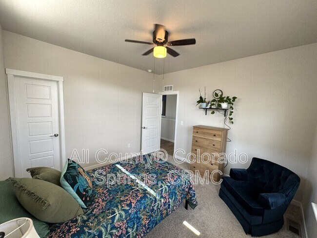 Building Photo - 5755 Marlee Dr