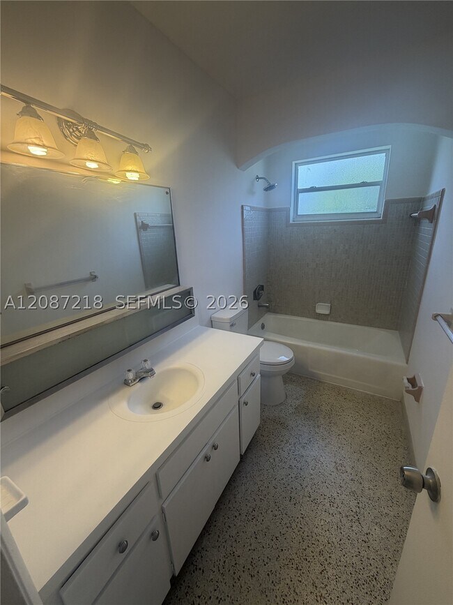 Building Photo - 9610 SW 58th St