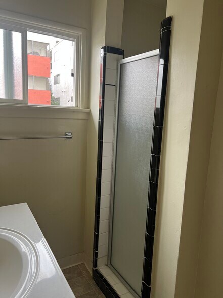 Building Photo - 11933 W Magnolia Blvd