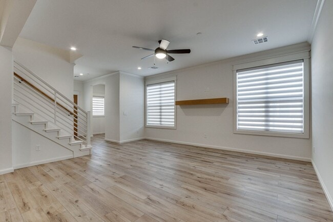 Building Photo - Welcome to Bungalow Heights! Edmond Townhome w/ Balcony, Yard & Resort Amenities