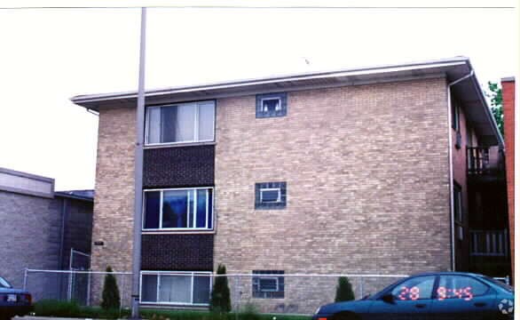 Primary Photo - 1819 N Mannheim Rd