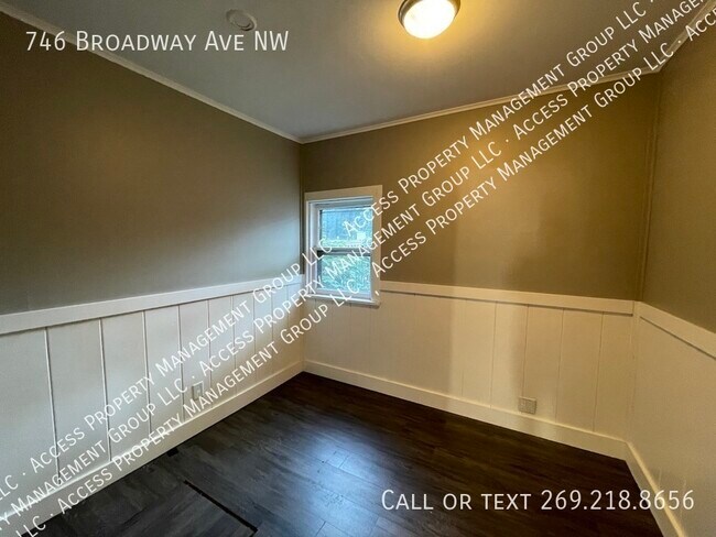 Building Photo - 746 Broadway Ave NW