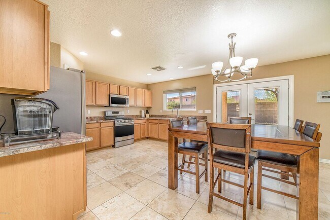 Building Photo - 13127 N Deergrass Dr