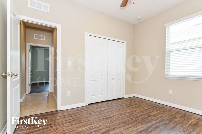 Building Photo - 410 Blakely Ct