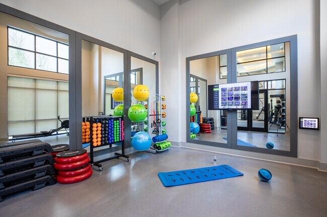 Building Photo - Step Into Downtown Comfort – Now Leasing!