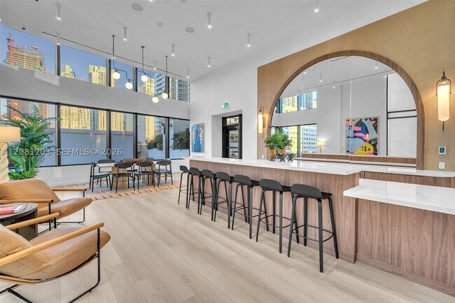 Building Photo - 225 N Miami Ave