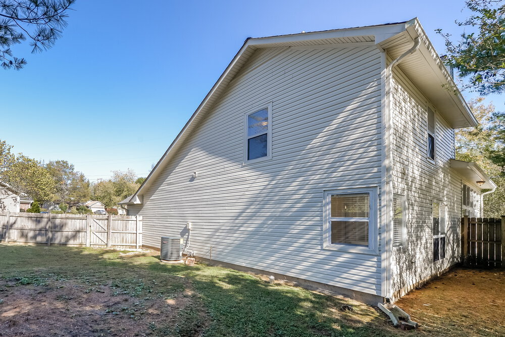 Building Photo - 102 Summerwood Ct