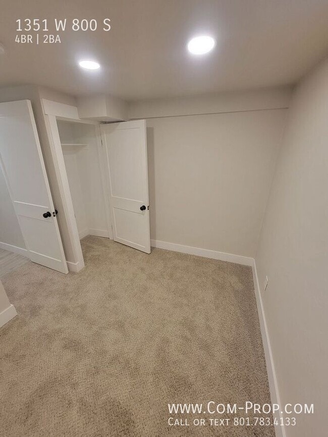 Building Photo - 1351 W 800 S