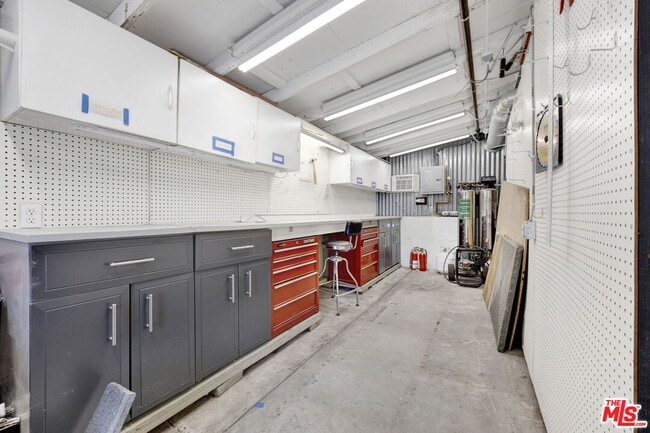 Building Photo - 4051 Weslin Ave
