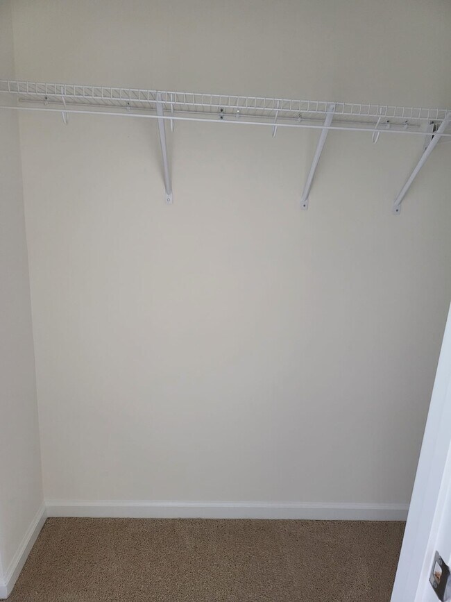 Building Photo - 436 Church St