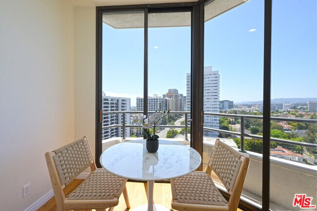 Building Photo - 10601 Wilshire Blvd