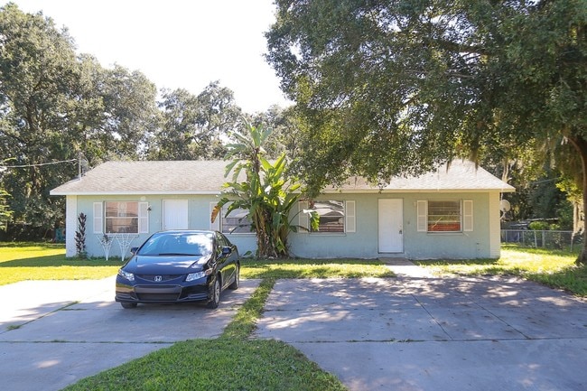 Building Photo - Palmetto Duplex Portfolio