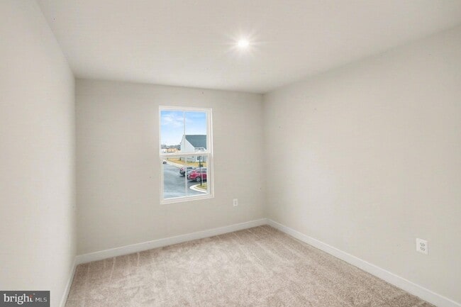 Building Photo - 8901 Blackthorne Pl