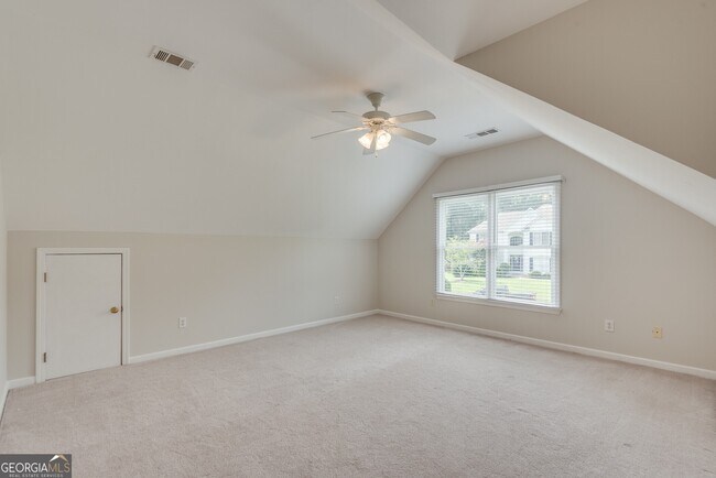 Building Photo - 6515 Fairgreen Dr