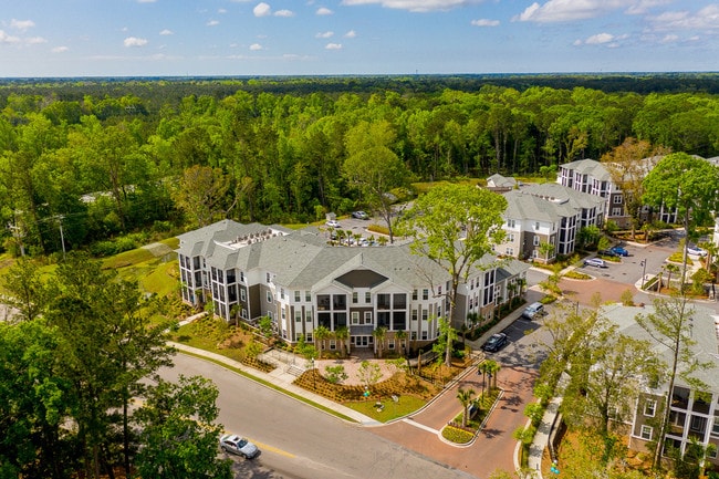Building Photo - Proximity Residences Charleston