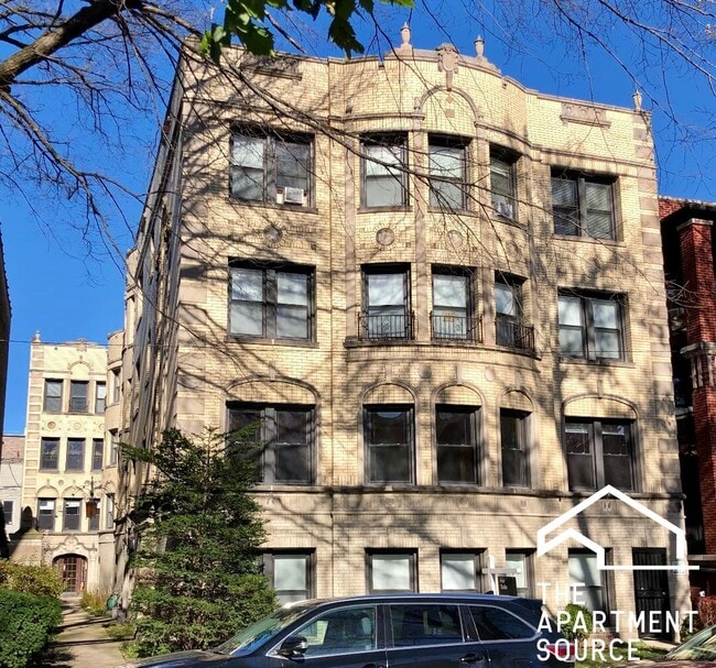 Building Photo - 1432 W Farragut Ave