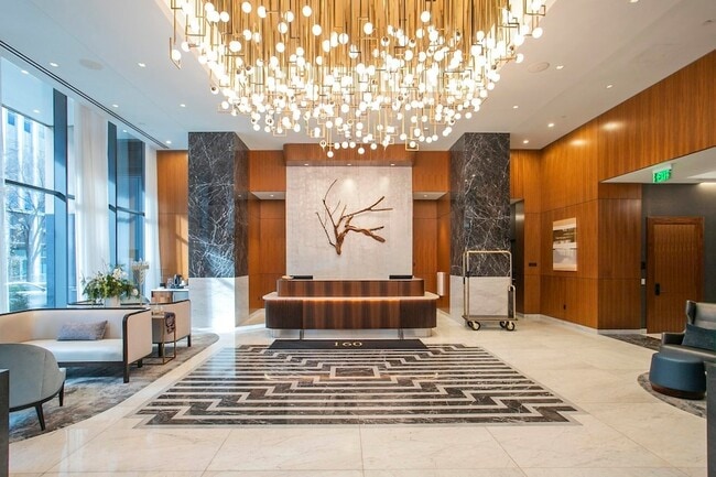 Building Photo - 160 2nd Ave S