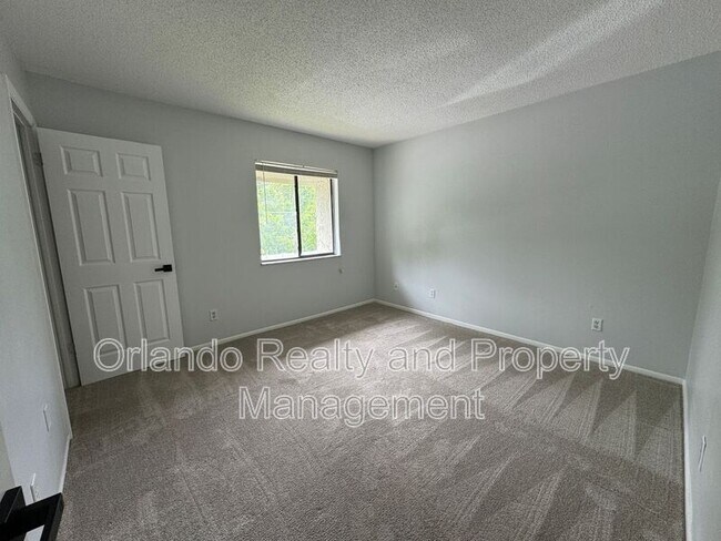 Building Photo - 109 Springwood Cir