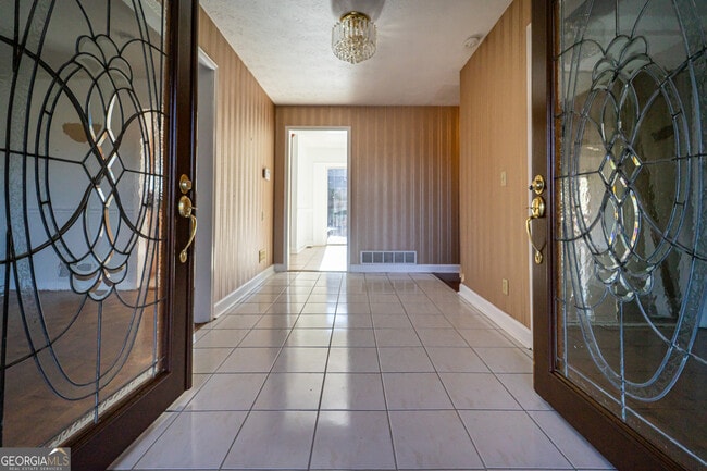 Building Photo - 3926 Clubland Dr