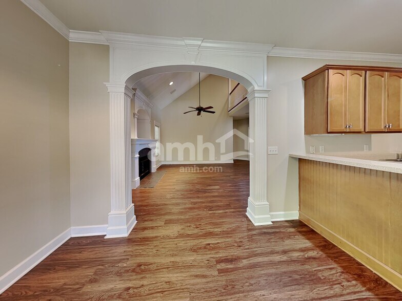 Building Photo - 1711 Ironwood Ct