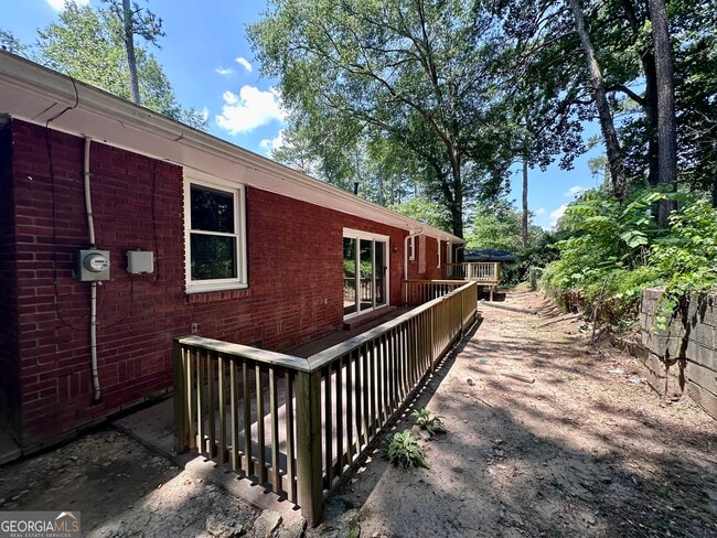 Building Photo - 2475 Hogan Rd