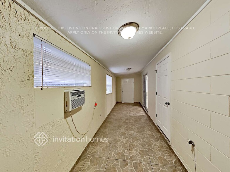 Building Photo - 1357 Boulder Dr