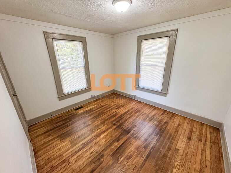 Building Photo - 603 Palmetto Ave