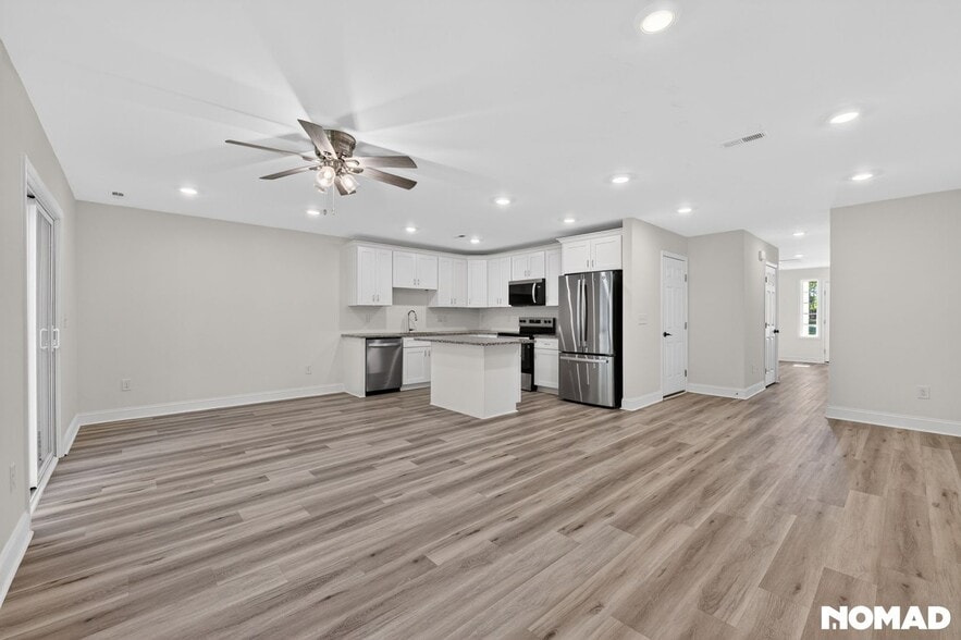 Building Photo - 15824 S J Lawrence Rd