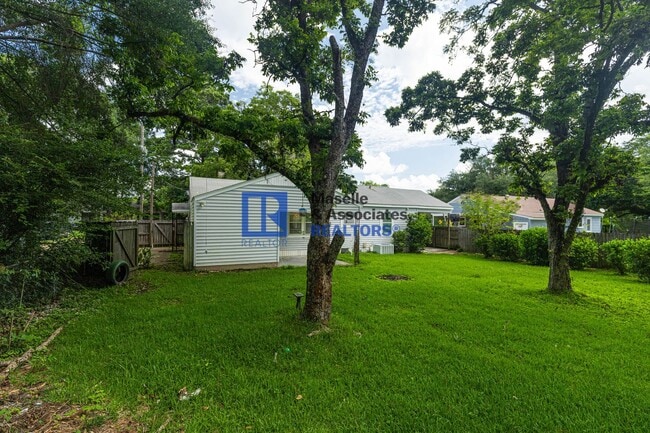 Building Photo - 3 Bed/2 Bath Home in Crystal Springs