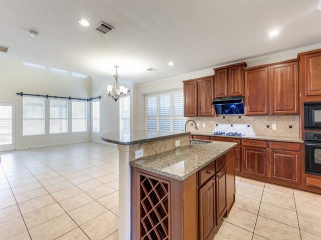 Building Photo - 3513 Washington Dr
